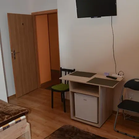 Pokoje Goscinne U Agaty Starogard Gdański Exterior foto